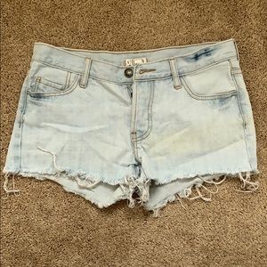 Forever 21 mid rise shorts